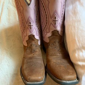 Justin Cowgirl Boots